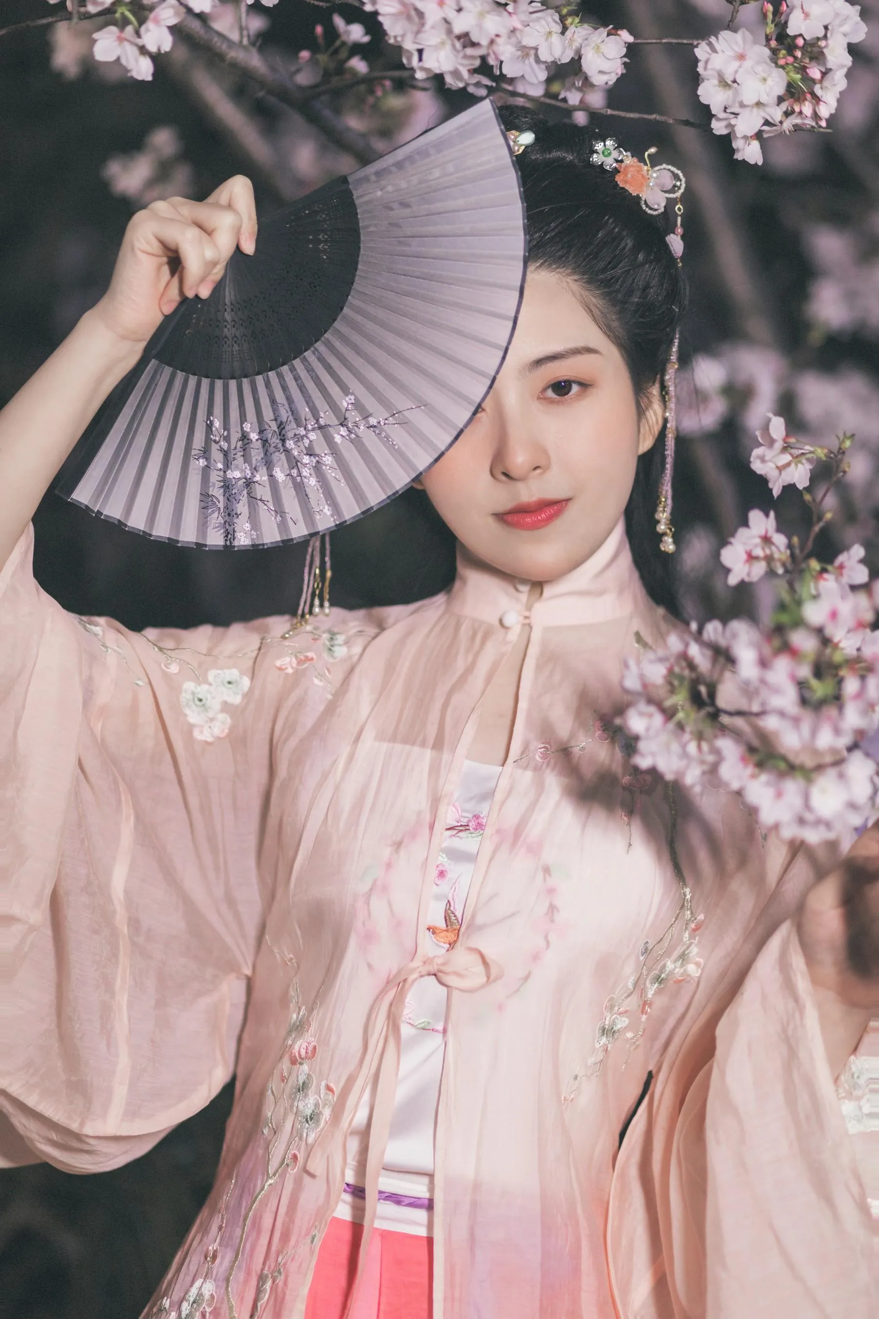 [YITUYU艺图语]2022.08.02 夜樱 秘制大何酱 [25P]插图6